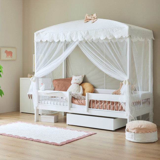Lifetime Canopy for Four-Poster Bed - Stylish Cat & Bow Design