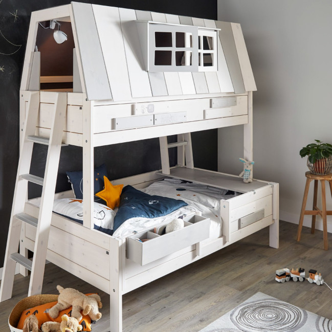 Letto singolo HANGOUT Lifetime 2 di LifeTime, 120x200 con imbiancatura a doghe DeLuxe