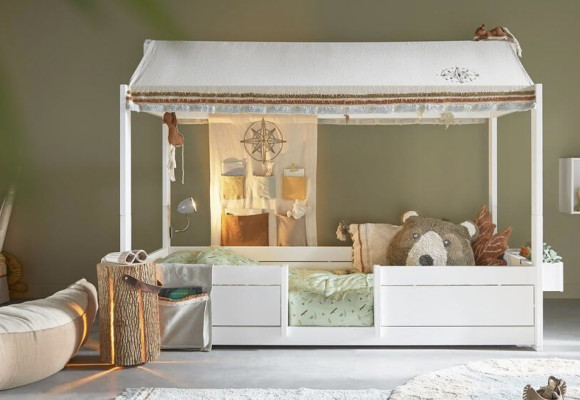 Das mitwachsende Life-Time Kinderbett 4-in-1, vom Kleinkind zum Teenager.